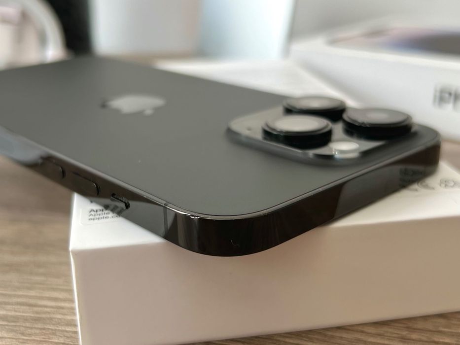 iPhone 14 Pro MAX, 128GB, 100% батерия, КАТО НОВ, 1г. пълна ГАРАНЦИЯ!