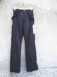 Продавам нов малък черен зимен панталон със странични ципове Columbia