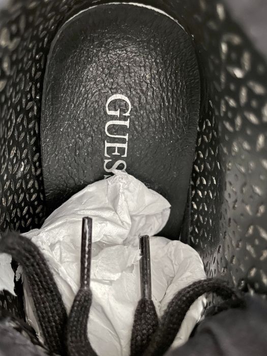 Adidasi din piele Guess