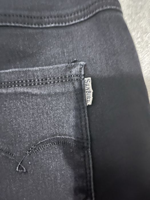 Два чифта дънки на марката sunbird