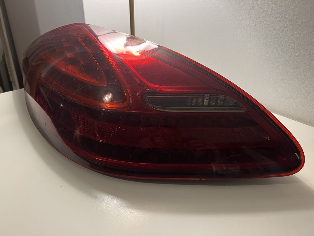Ляв Стоп Porshe Panamera Turbo
