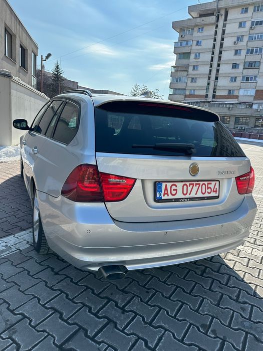 Bmw seria 320 e91 model edition 184 cp
