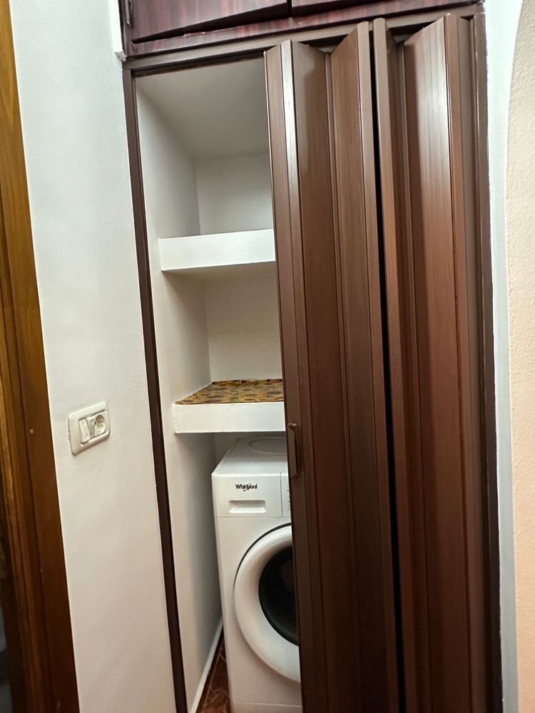 Apartament 2 camere decomandat Rovine