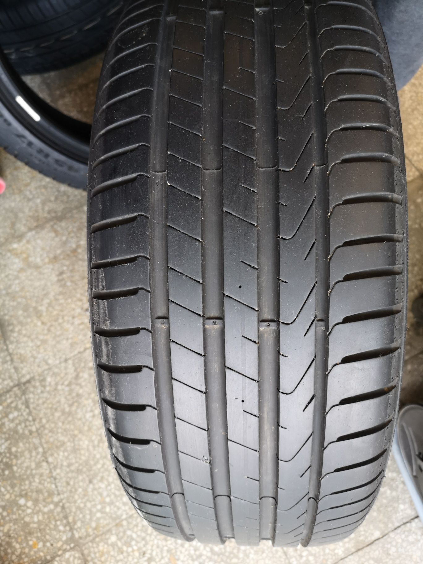 205 45 17 Pirelli Cinturato P7