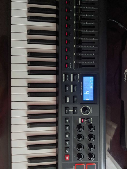 Novation Impulse 61 midi controller