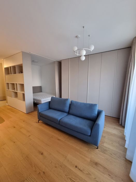 Studio 42 mp, cu zona de dormit separata+ balcon