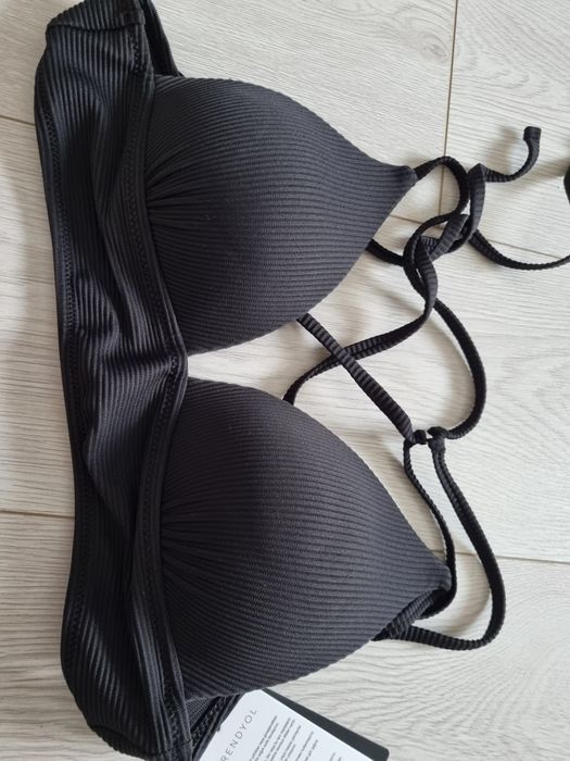 Sutien Tip Bustiera in X la spate