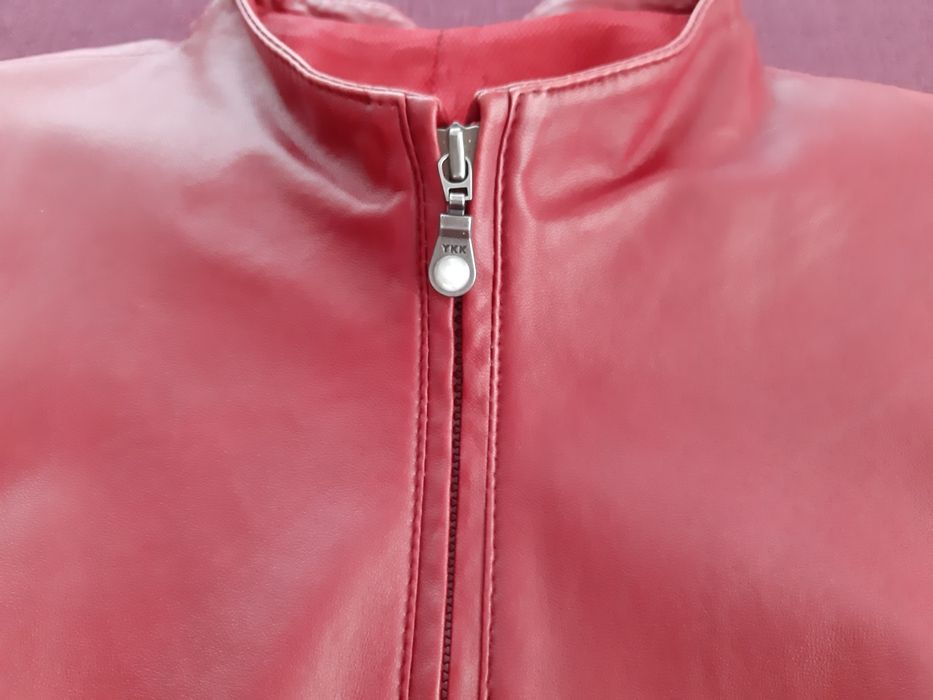 Дамско кожено яке