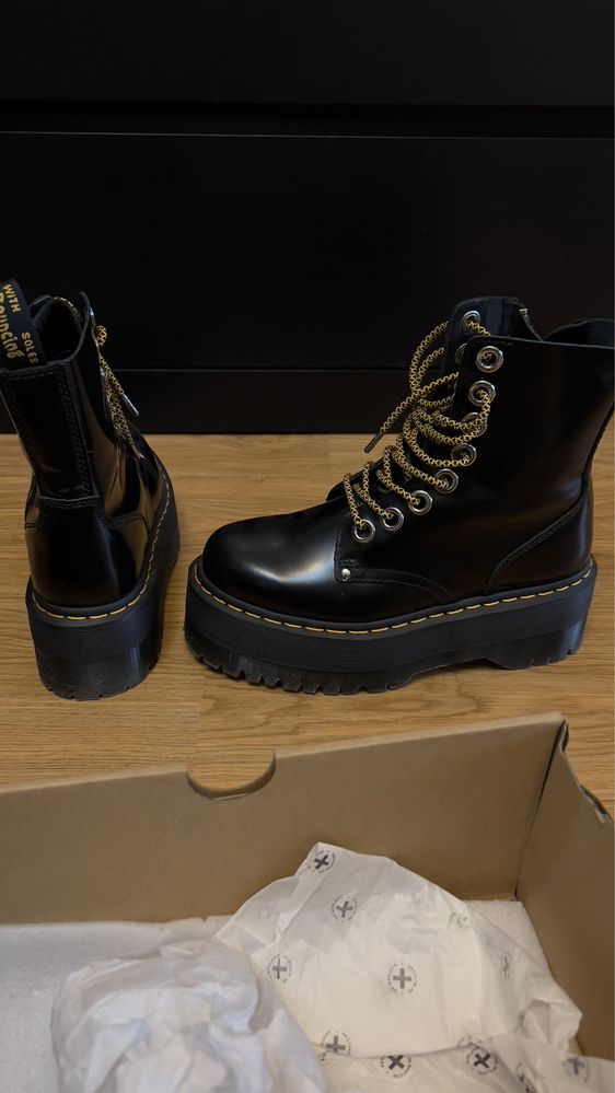 Dr Martens ботинки мартенсы натуральная кожа