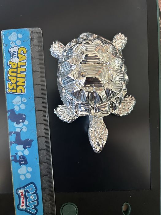 Broscuta  9 cm placata argint 925