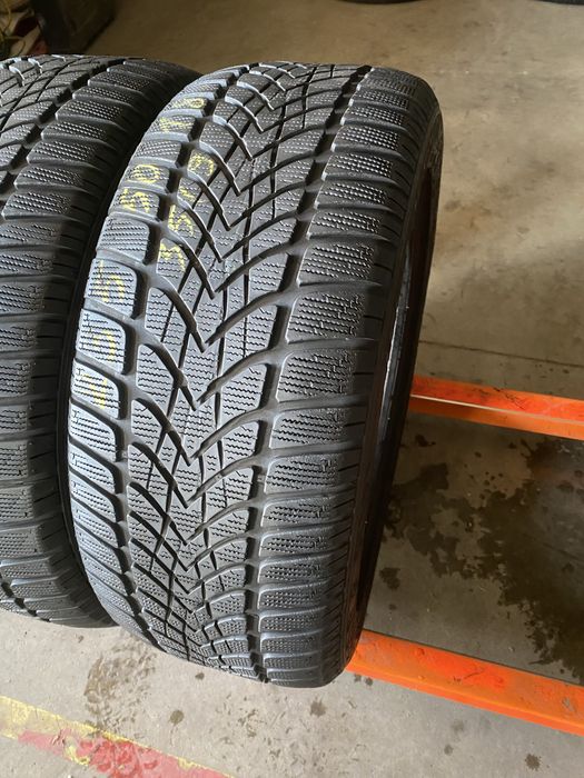 Anvelope iarna 235/50/18 Dunlop Winter Sport 4D 235 50 18 R18