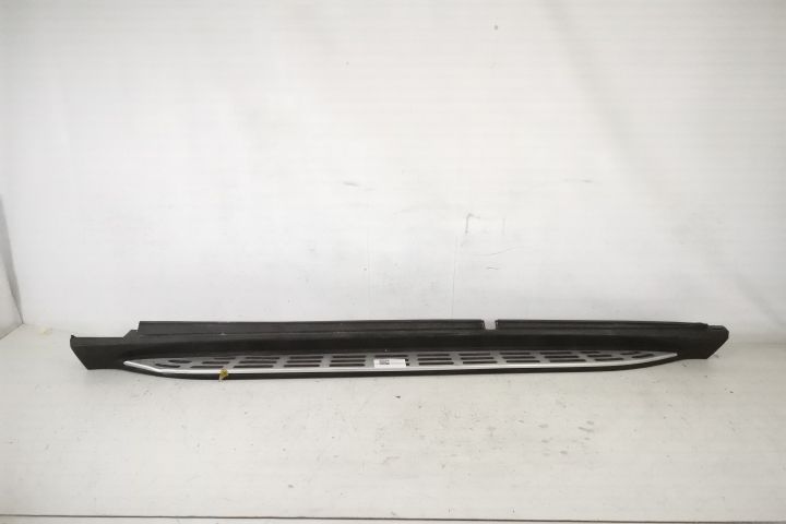 Орнамент Праг Тип Стъпало Ляв Оригинален В Добро Състояние Мерцедес-Бе