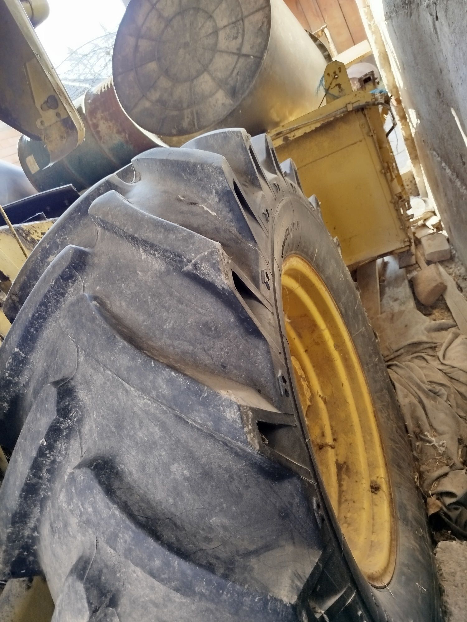 Combină New Holland M140