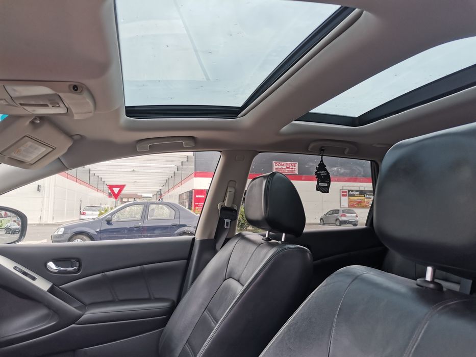 Vând Nissan Murano