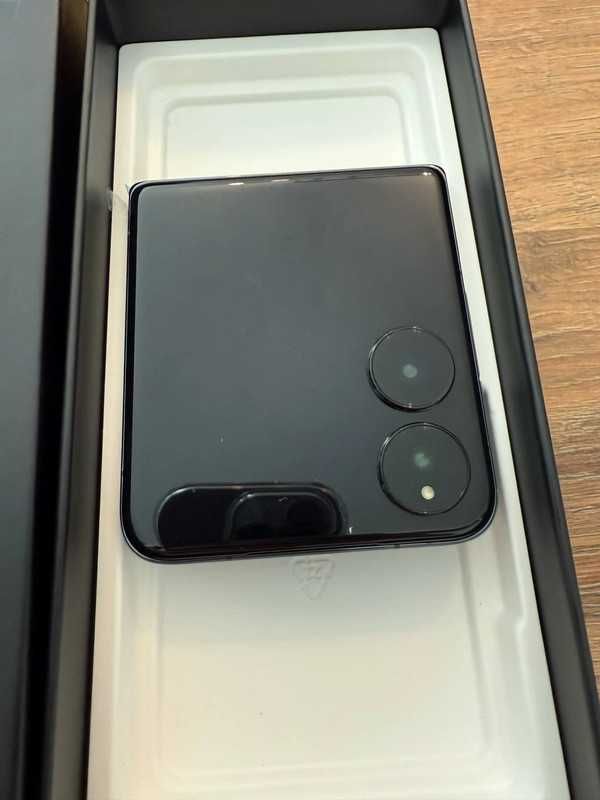 Xiaomi Mix Flip 12 GB RAM 512 GB
