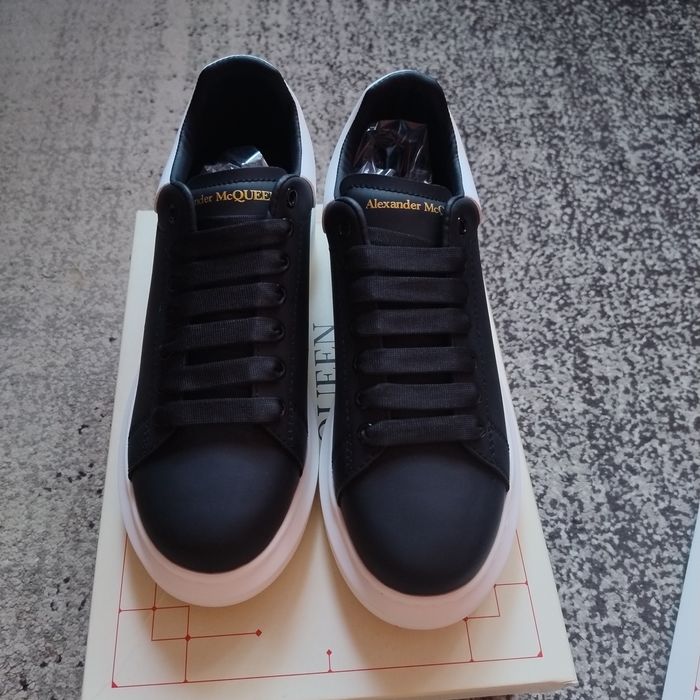 Alexander McQueen (41) FULLBOX + geaca Polo L