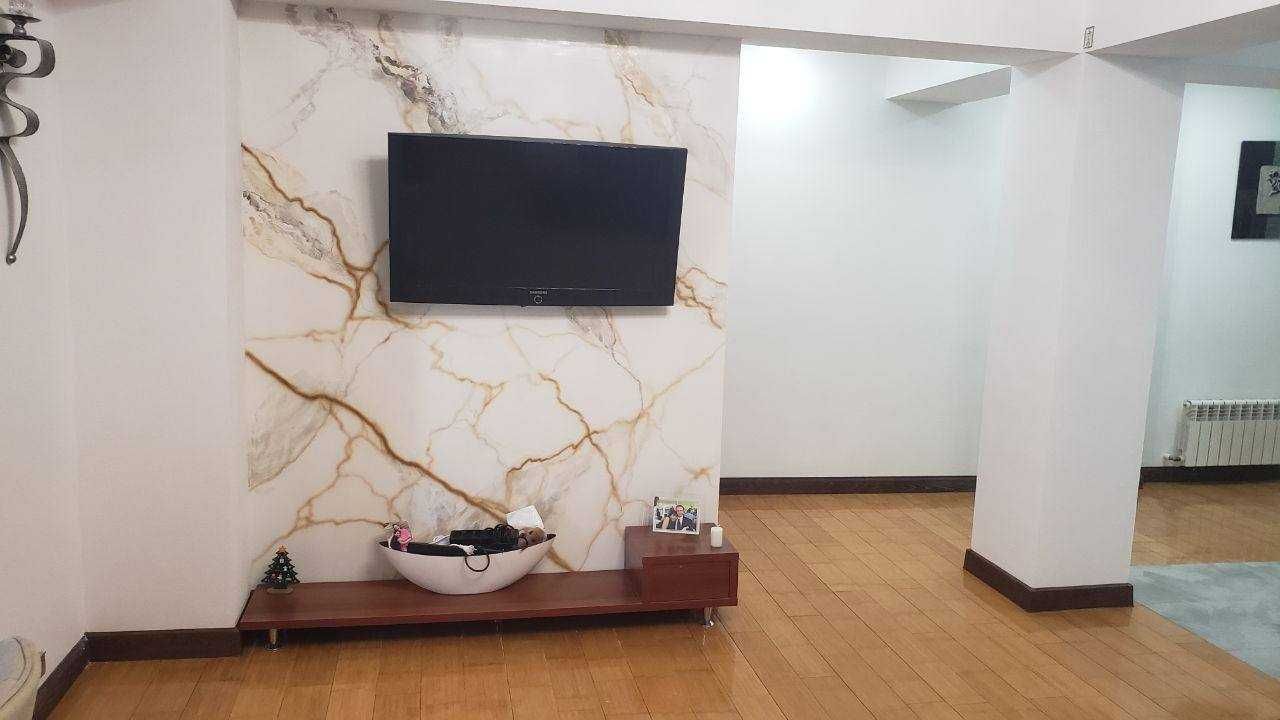 3-комнатная квартира с мебелью и ремонтом, ЦУМ, 90м²