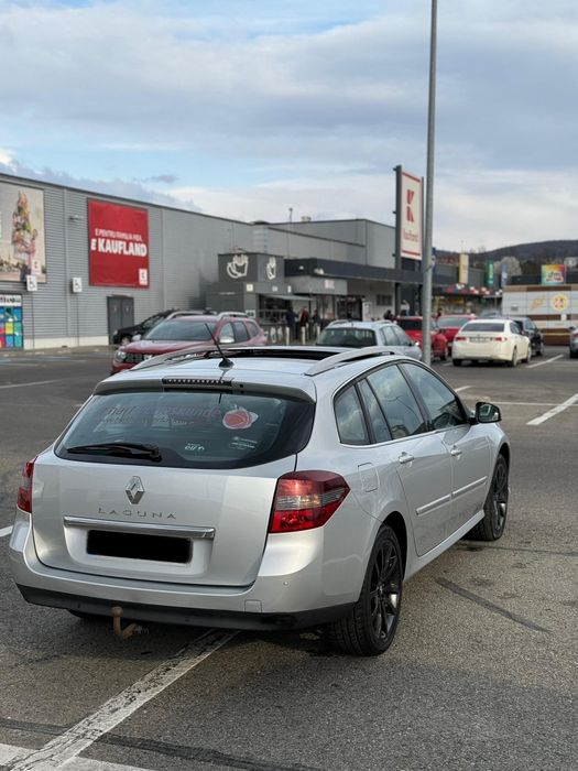 Renault Laguna Estate 2.0 Dinamique BOSE