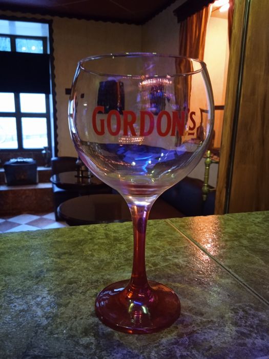 оригинални чаши- Plomari, Bushmills, FINLANDIA, METAXA