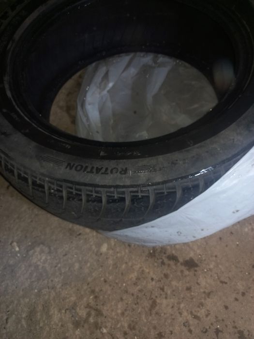 Vand cauciucuri la pret acceptabil