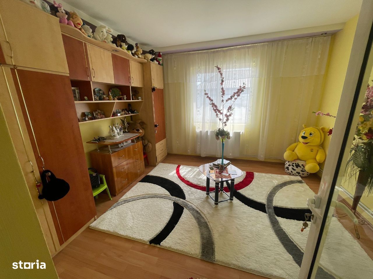 De vânzare vila P+1 Zona Tug