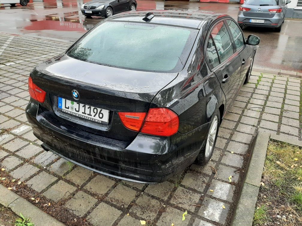 BMW 320i E90 Facelift
