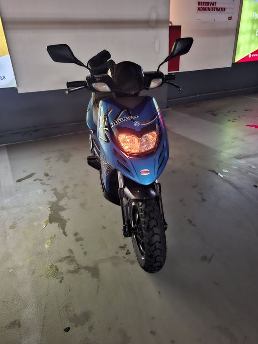Scuter 2T Piaggio Typhoon – 49cc cu Acte,
