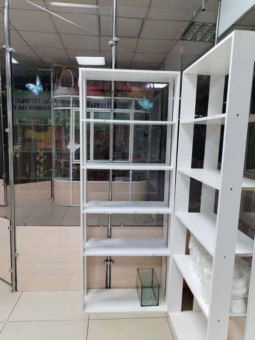 Продам шкаф, стеллажи, стол ресепшн