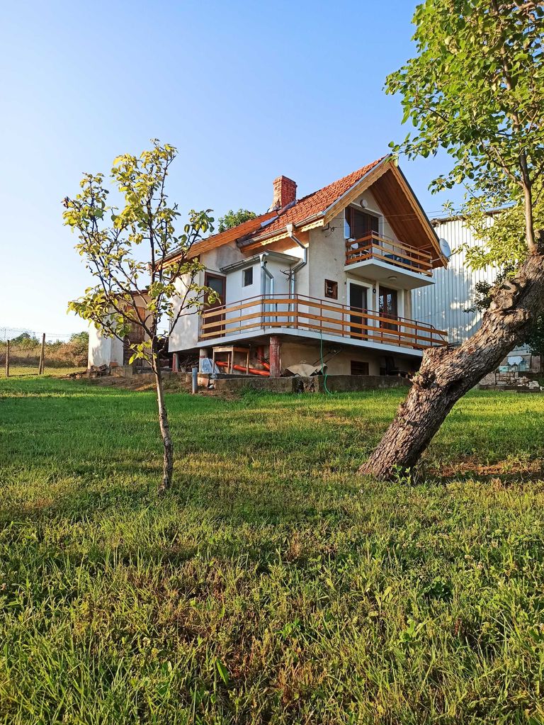 Продава се Къща в Ловеч, Гозница - 60 кв.м за 817 €/кв.м - Снимка #2