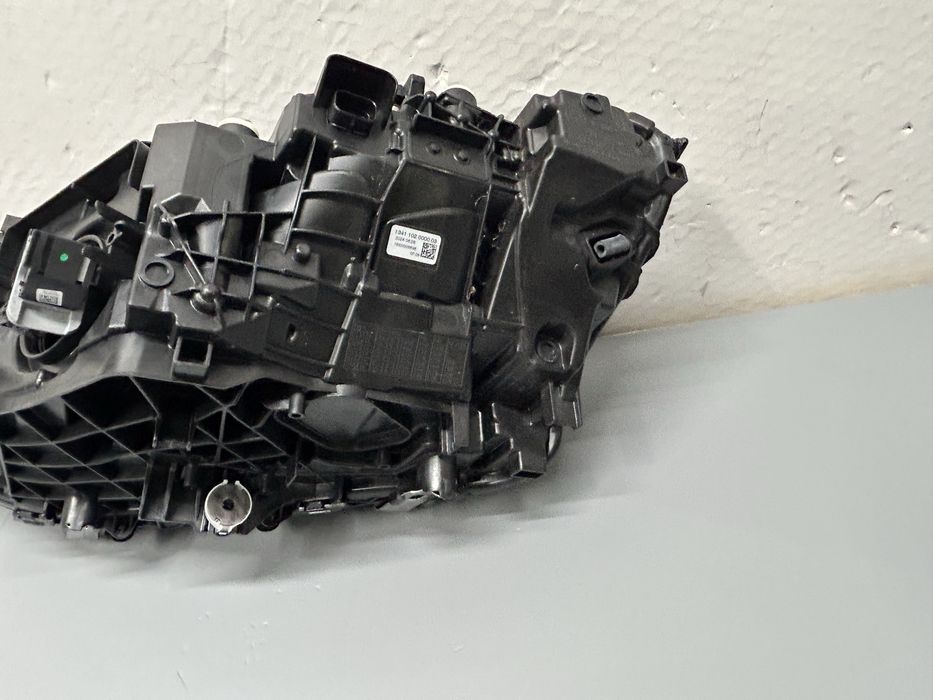 Far bmw G22 G23 G26 lci full led 2022-2025 dreapta