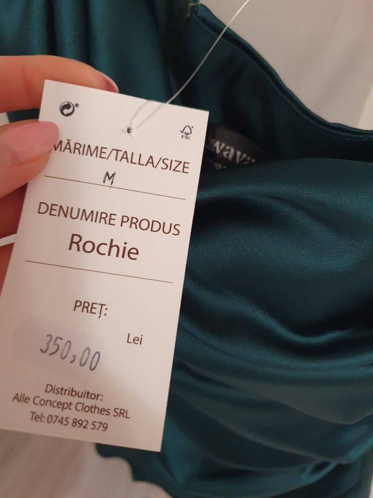 Rochie mini noua