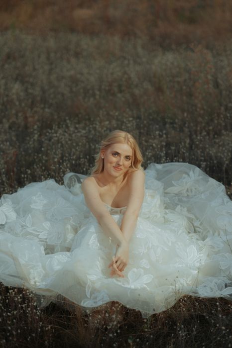 Rochie de mireasă și voal