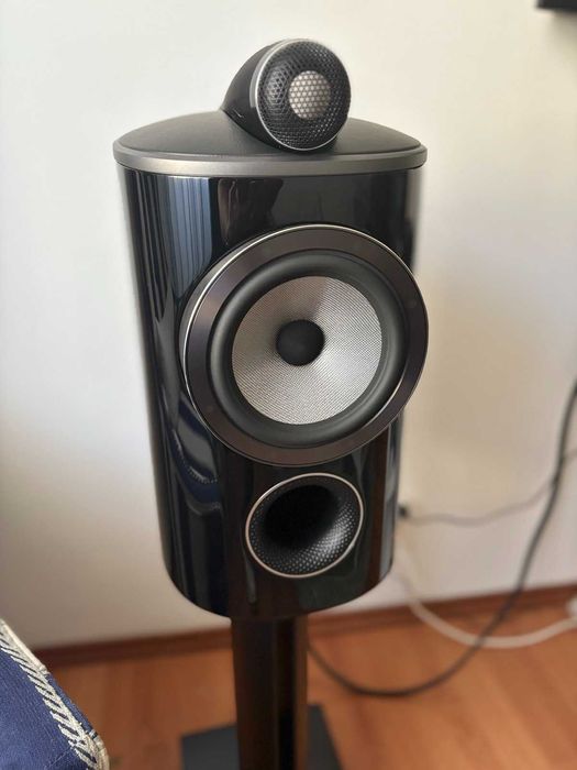 Висок клас Тонколони Bowers & Wilkins, B&W 805 D4