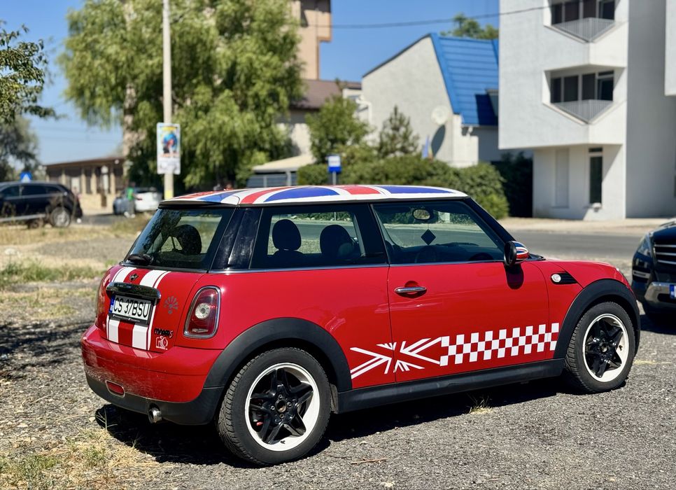 Vand mini cooper . Variante / schimb cu automata