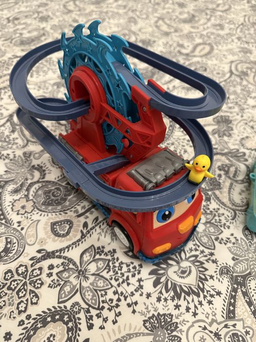 Игрушки интерактивные машинки