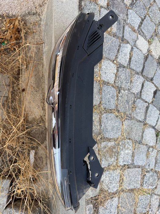 Дясна дневна светлина Hyundai Kona EV 2020