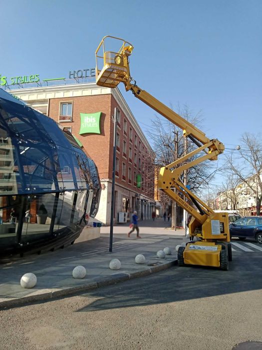 Inchiriez nacela electrica