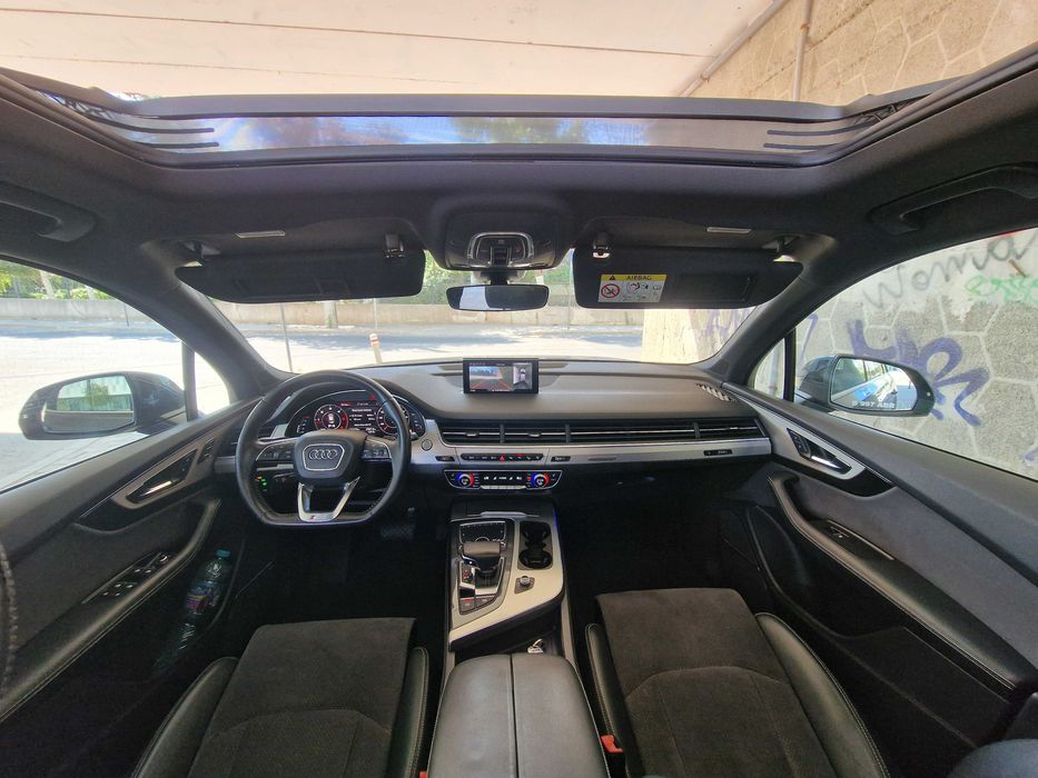 AUDI Q7 3XS-Line 3.0D Bose,Panoramic,Full Led,Bord Digital,Soft close