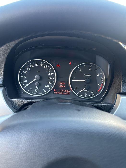 Продавам бмв Е91 320 дизел 163