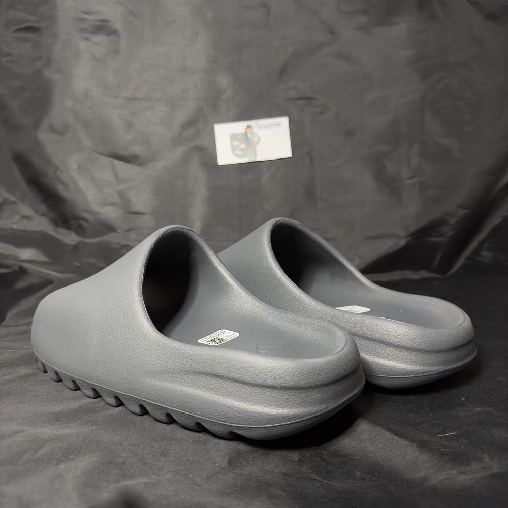 Yeezy Slide Slate Grey