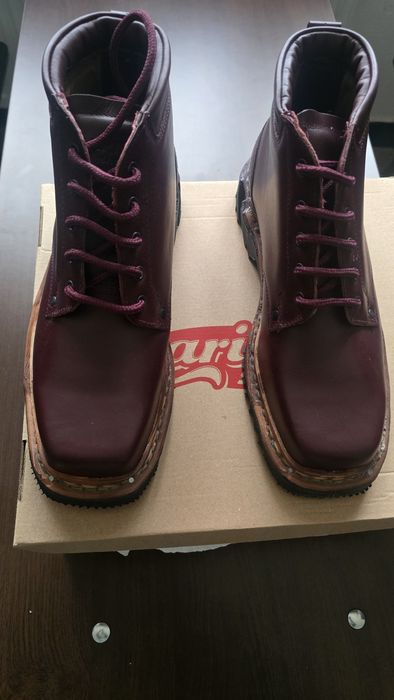 Bocanci militari  tip V M(vișiniu)