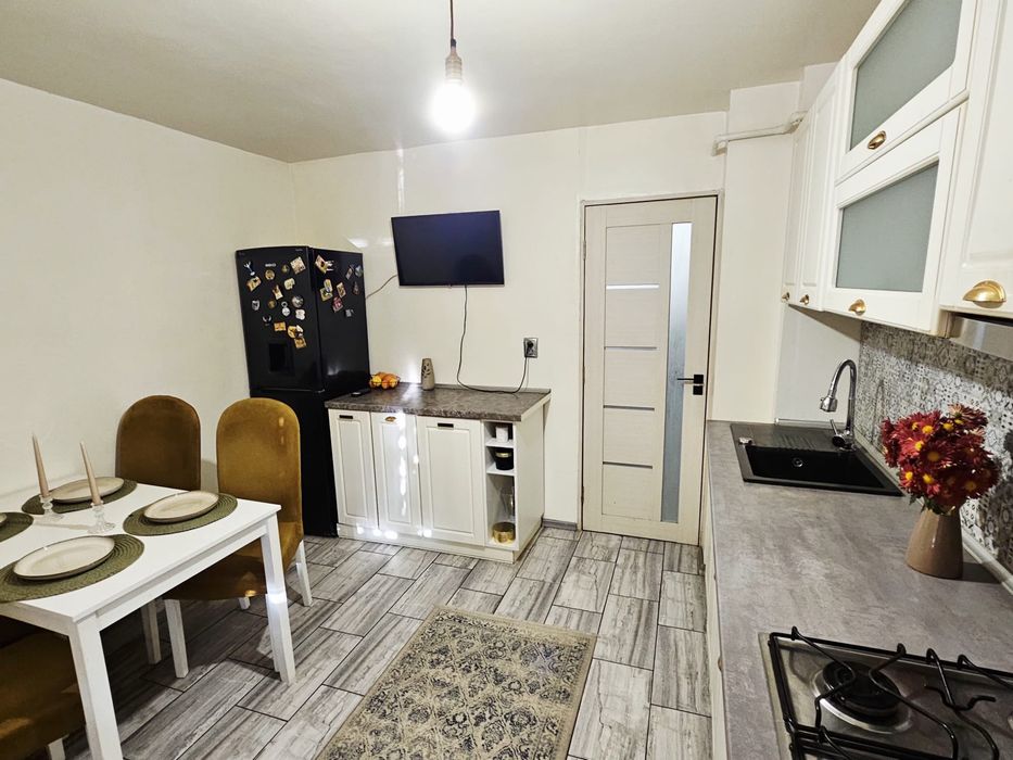 Inchiriez Apartament Regim Hotelier