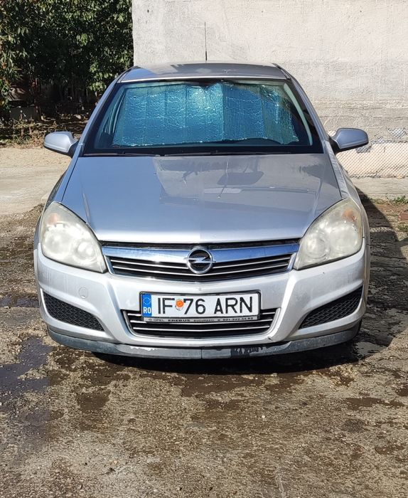 Vând Opel Astra H