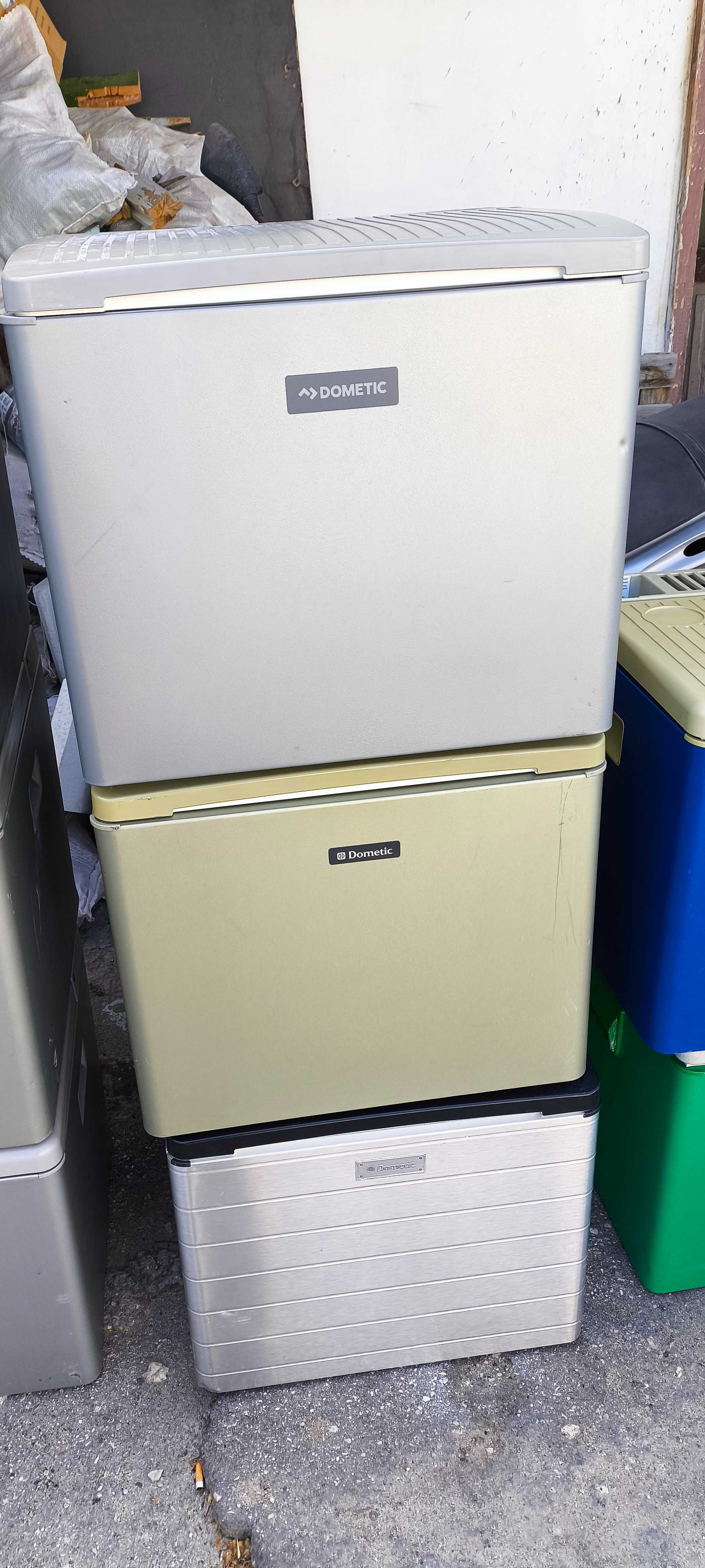 Хладилни ракли 220 v 12 v и газ