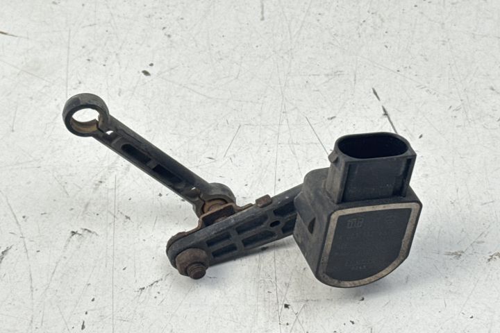 Senzor nivel faruri A0035426618 Mercedes-Benz GLK-Class X204