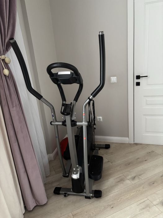 Эллиптический тренажёр / Орбитрек для дома • Отличное состояние