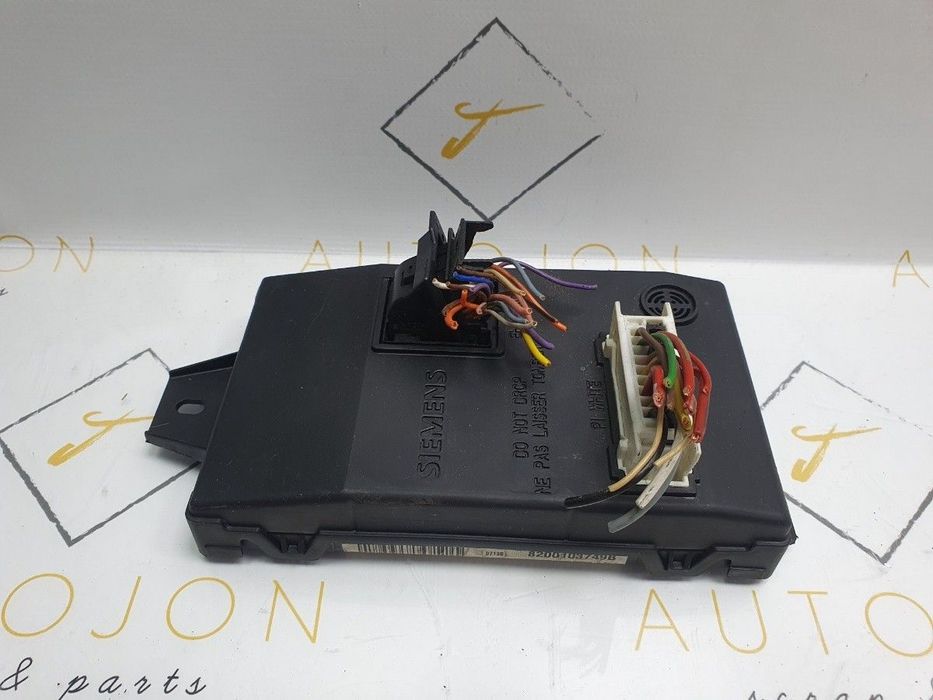 UCH modul RENAULT SYMBOL I (LB0/1/2_) [ 2001 - 2008 ] SIEMENS U118522003 OEM 8200103749B