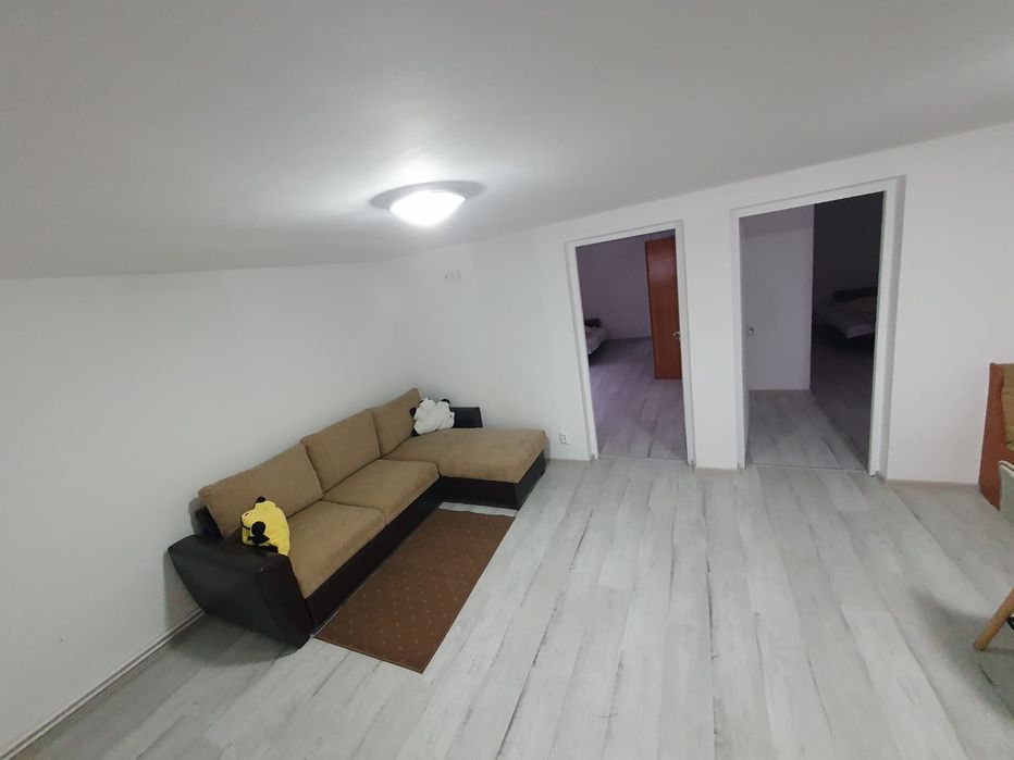 Închiriez cabană cu ciubar 20 pers (Uzina Someșul Rece)25 km de Cluj