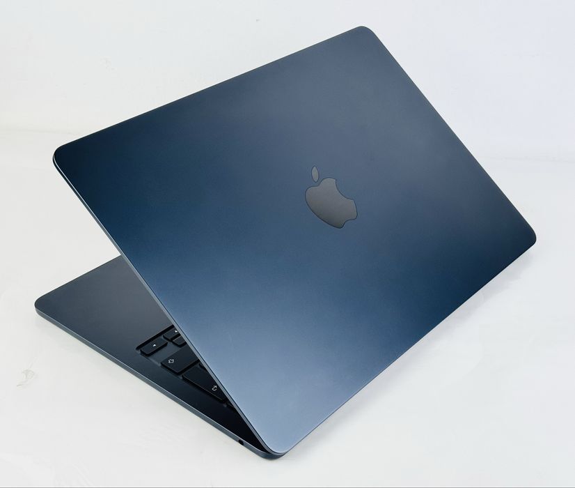 Apple MacBook Air 13 M2 8RAM 512GB Midnight 100% Батерия! Гаранция!