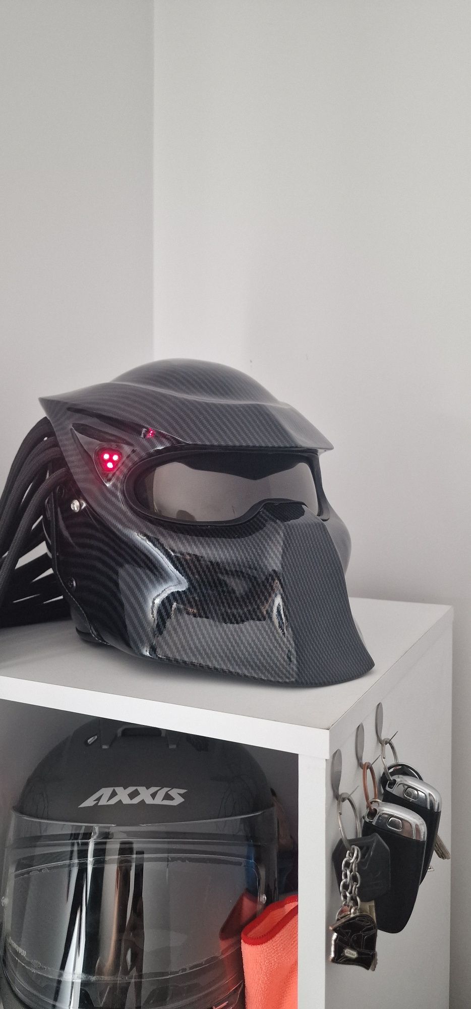 Vand casca Predator marimea L